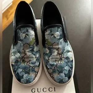 Gucci Men\'s Bloom Flower Print Supreme GG Blue Canvas Slip-On Sneakers Gucci Supreme GG Canvas Bloom Print Blue Flower Slip On  main image 4